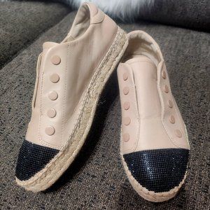 Kendall + Kylie Women's Shoes Size 8 l/2 M Beige with Black Bling Toes